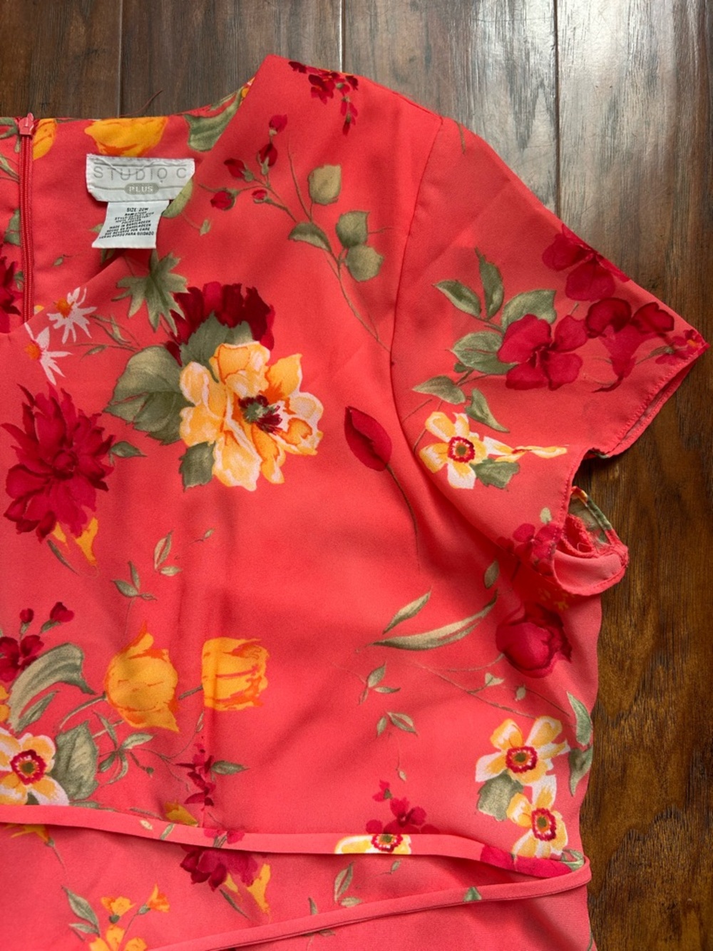 Studio C Coral Floral Dress with Yellow & Green Accents - Picture 7 of 12